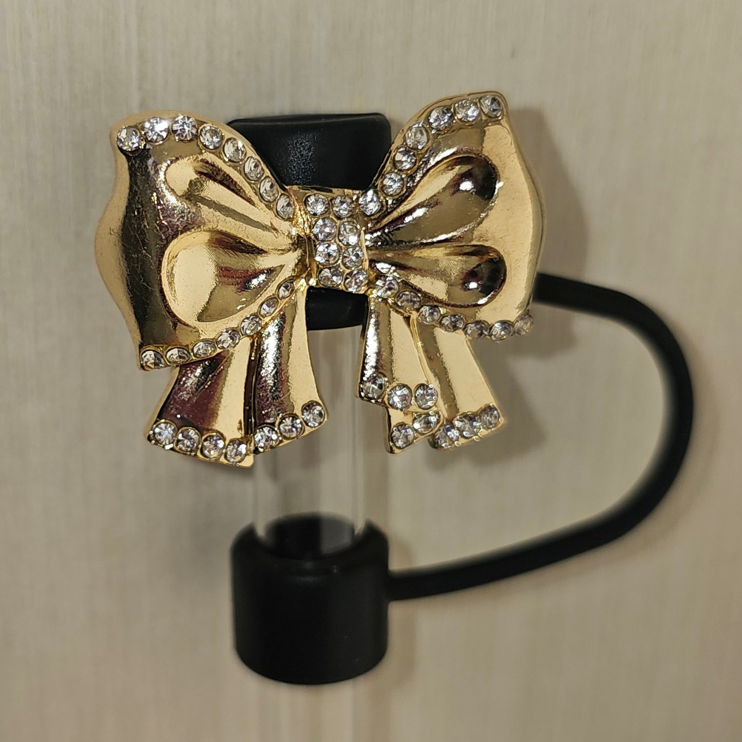 Luxury Gold Ribbon Bow with Diamonds Silicone Straw Topper - Straw Cover