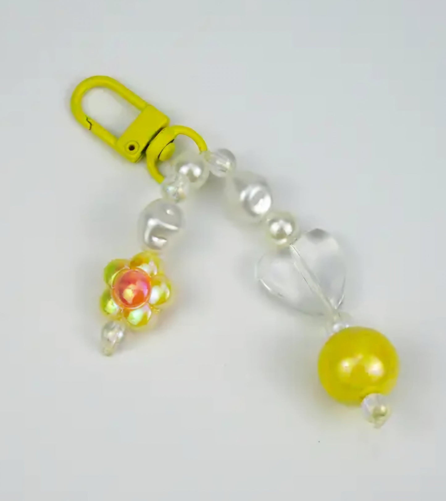 Yellow Daisy Flower Charm Pendant for Tumbler, Purse, Keychain, Backpack, Cellphone