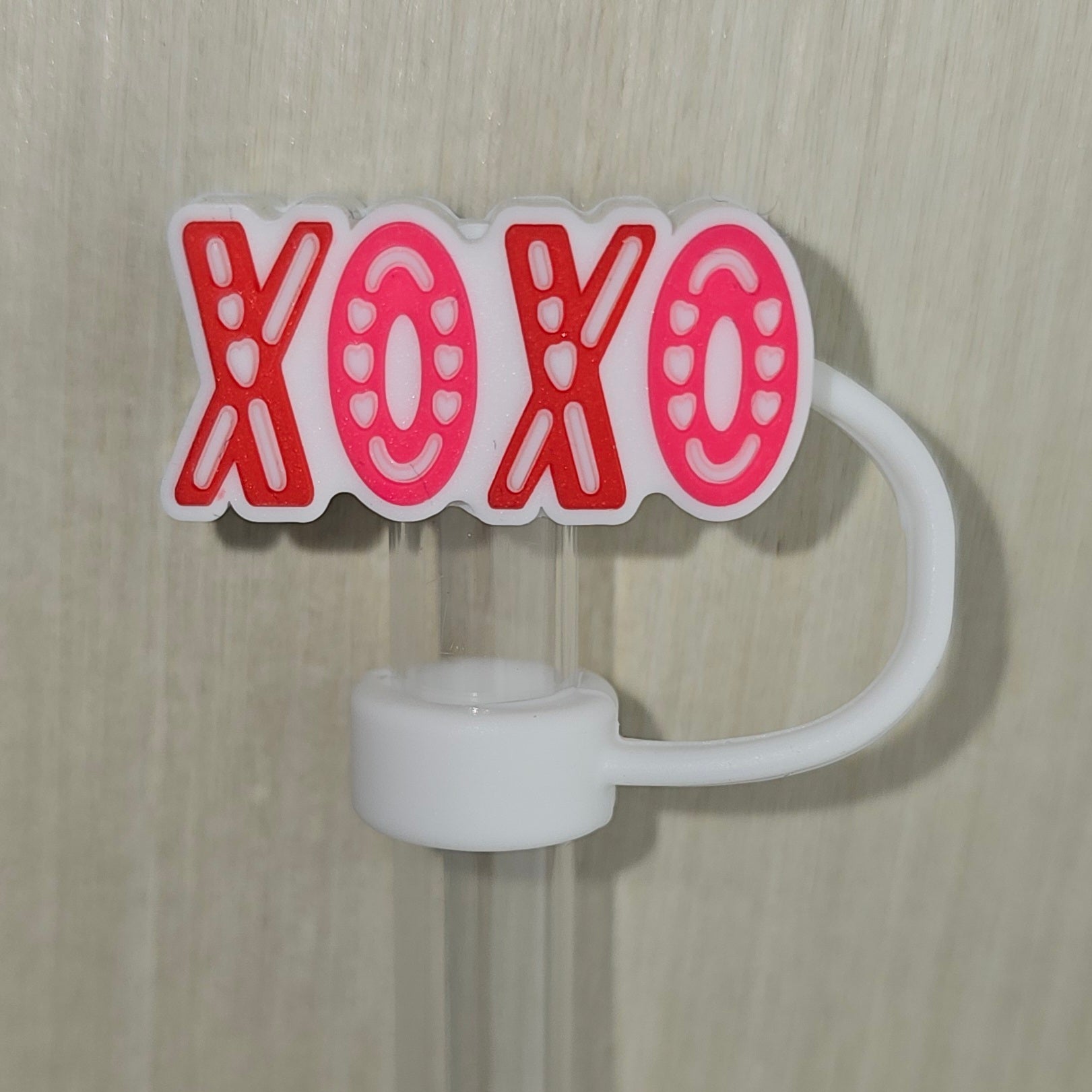 Ruby Red and Pink XOXO Valentine's Day 3D Silicone Straw Topper  - Straw Cover  - Straw Cap. Side #1. 