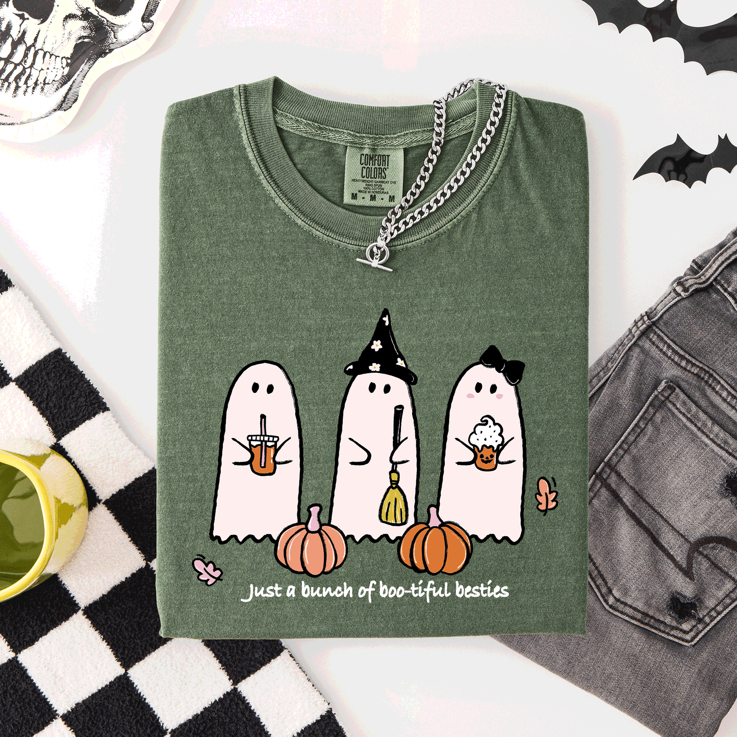 Green Besties, Halloween, Ghosts, Cute, Witch, Pumpkin, Comfort Colors T-Shirt