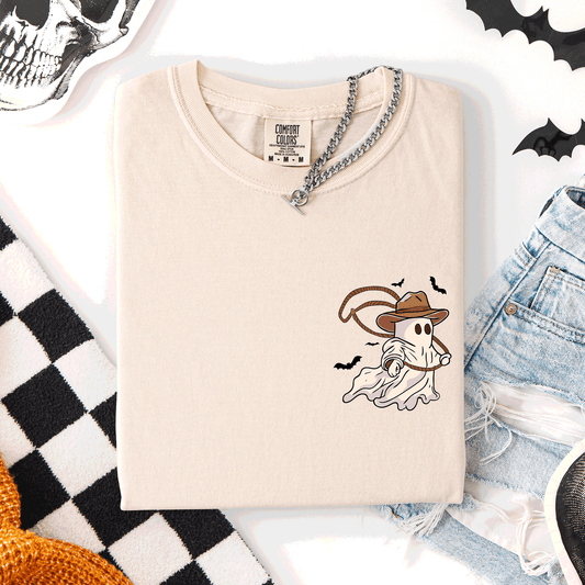 Cream Cowboy Ghost, Lasso, Halloween, Cute, Western, Country, Pocket, Comfort Colors T-Shirt