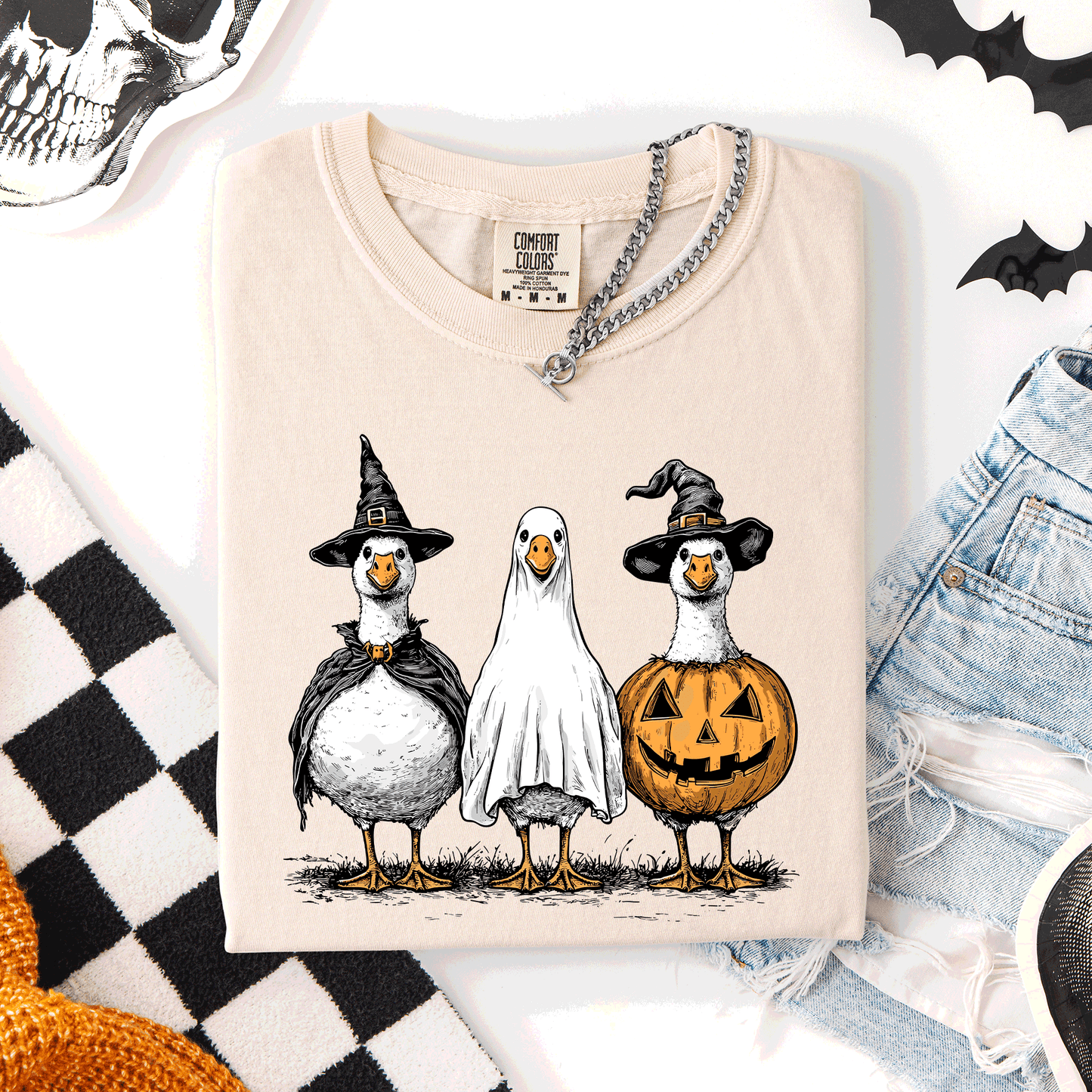Cream Cute Halloween Geese, Funny, Cute, Comfort Colors T-Shirt