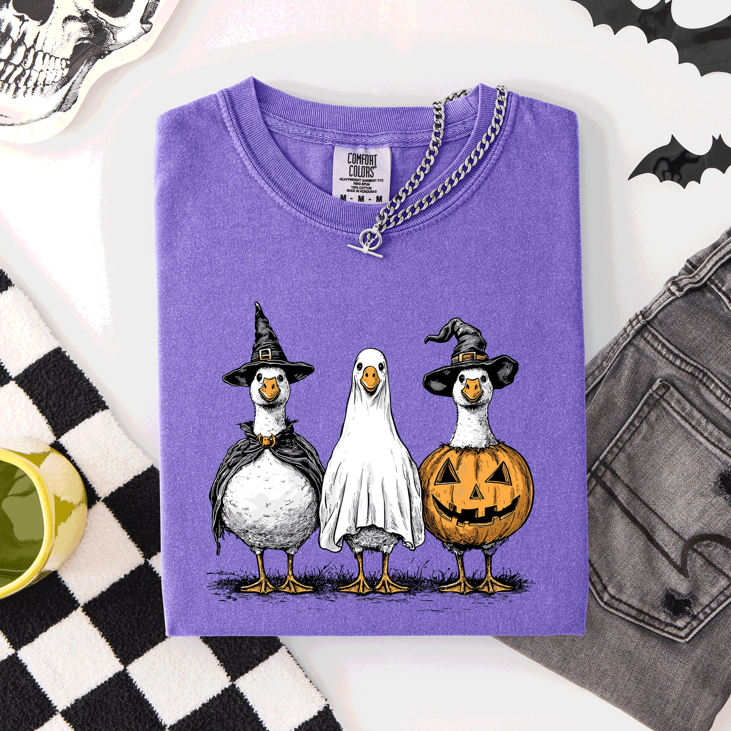 Violet Purple Cute Halloween Geese, Funny, Cute, Comfort Colors T-Shirt