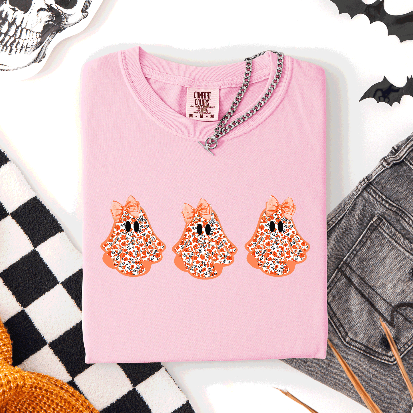 Light Pink Cute Halloween Ghosts, Pattern, Coquette, Comfort Colors T-Shirt
