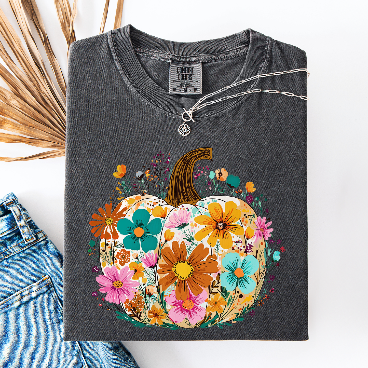 Dark pepper gray Pumpkin Floral, Halloween, Fall, Autumn, Comfort Colors T-Shirt