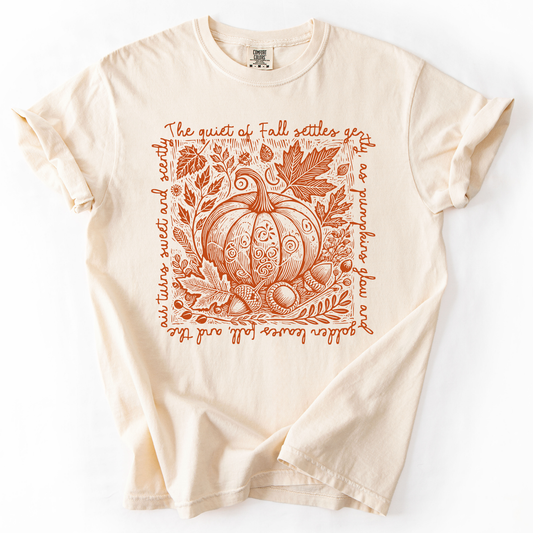 Cream Fall Quote, Pumpkin, Autumn, Minimalist, Pretty, Comfort Colors T-Shirt