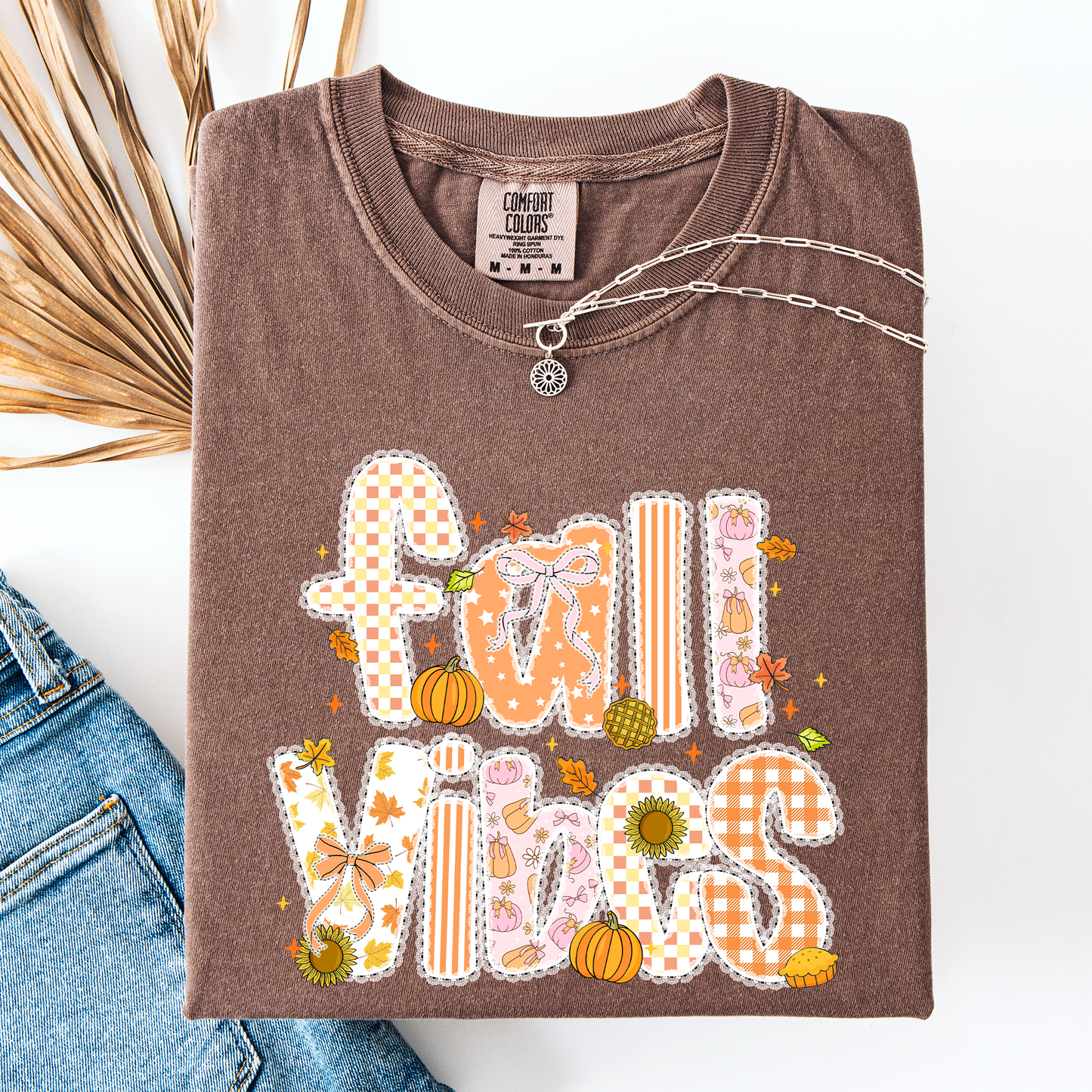 Brown Fall Vibes, Patterns, Halloween, Pumpkin, Autumn, Comfort Colors T-Shirt