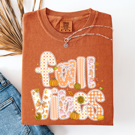 Orange Fall Vibes, Patterns, Halloween, Pumpkin, Autumn, Comfort Colors T-Shirt