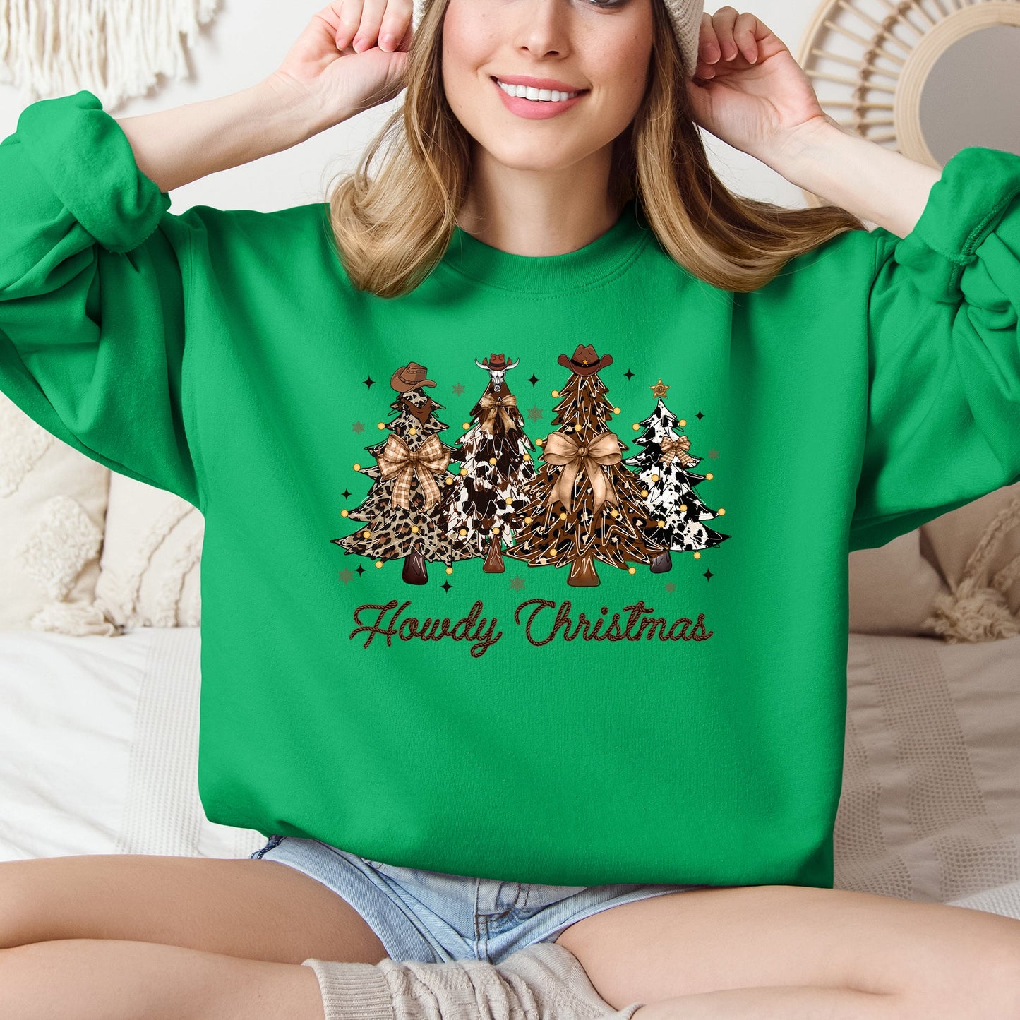 Green Howdy Christmas, Western, Country, Santa, Christmas Trees Sweatshirt