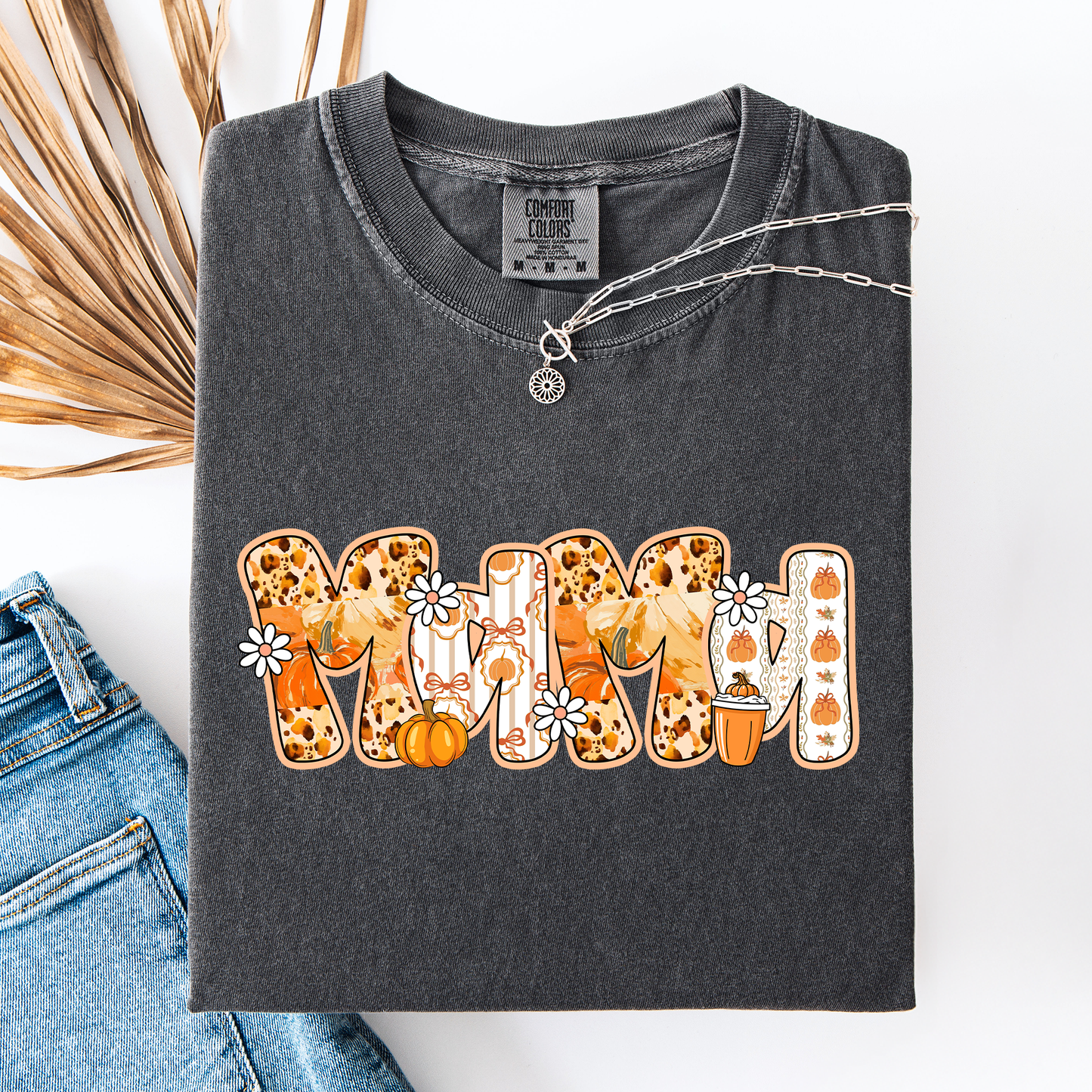 Charcoal Gray Mama, Pumpkin Pattern, Halloween, Autumn, Fall, Comfort Colors T-Shirt