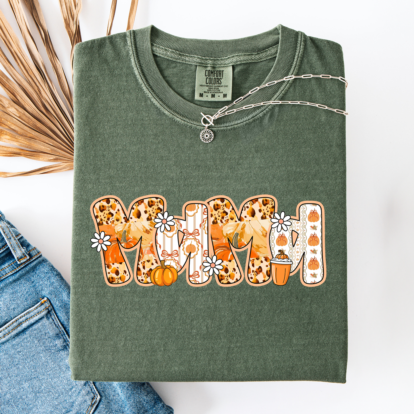 Moss green Mama, Pumpkin Pattern, Halloween, Autumn, Fall, Comfort Colors T-Shirt