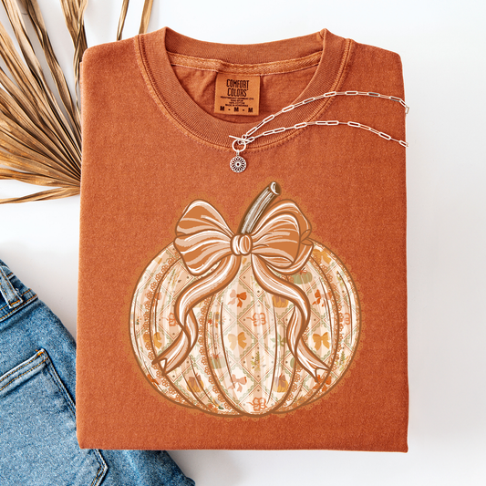 Orange Pumpkin, Faux Lace, Coquette, Pattern, Halloween, Autumn, Fall, Comfort Colors T-Shirt