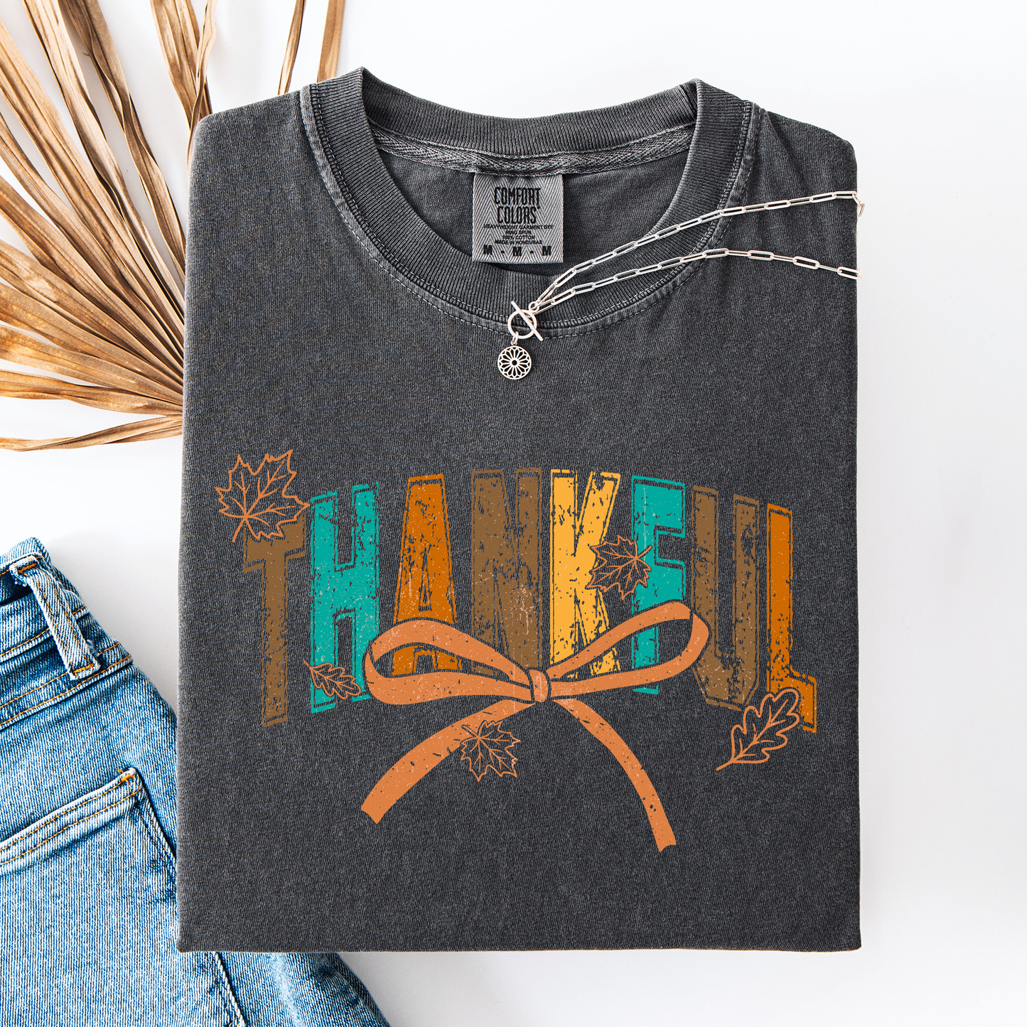 Charcoal Gray Thankful, Fall, Autumn, Bow, Ribbon, Comfort Colors T-Shirt