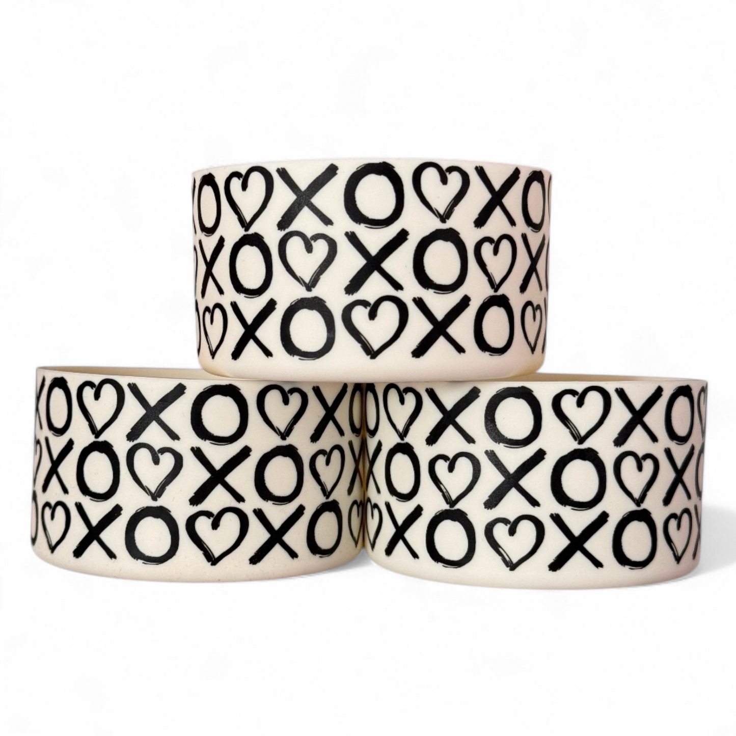 Black & White Valentine XOXO Silicone Tumbler Boot