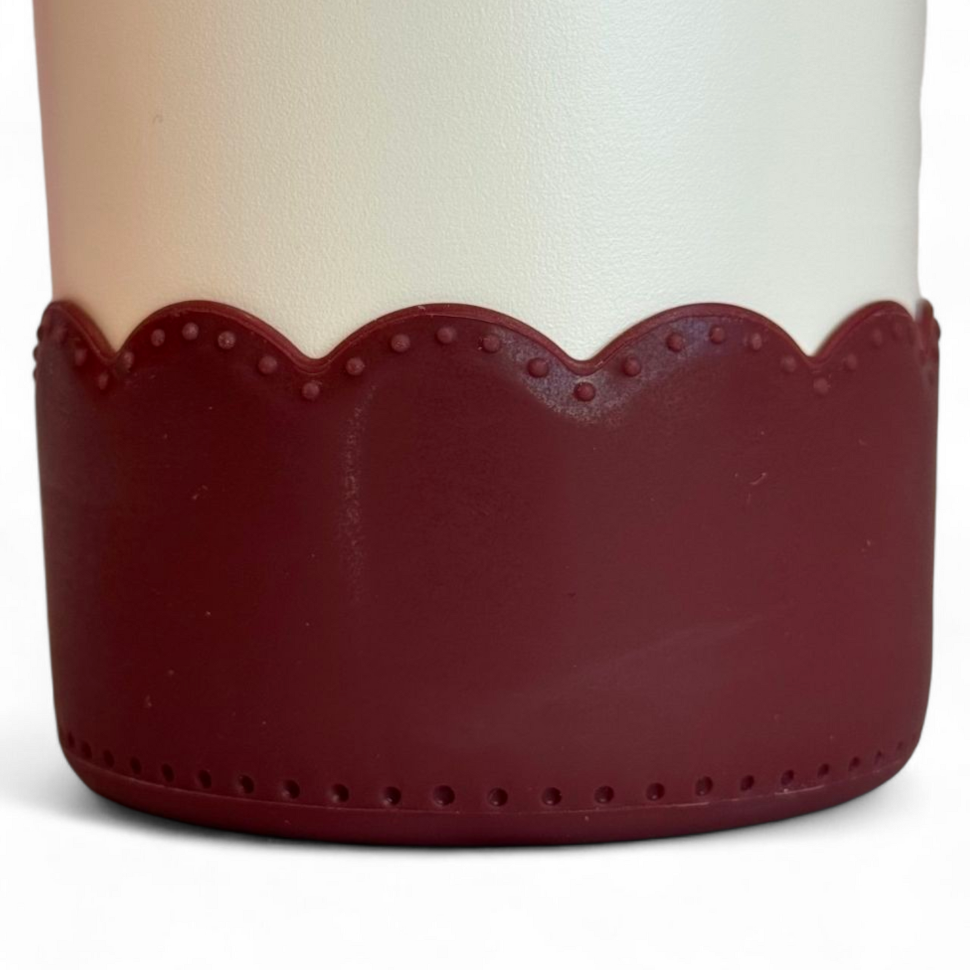 Cabernet Scallop Silicone Tumbler Boot