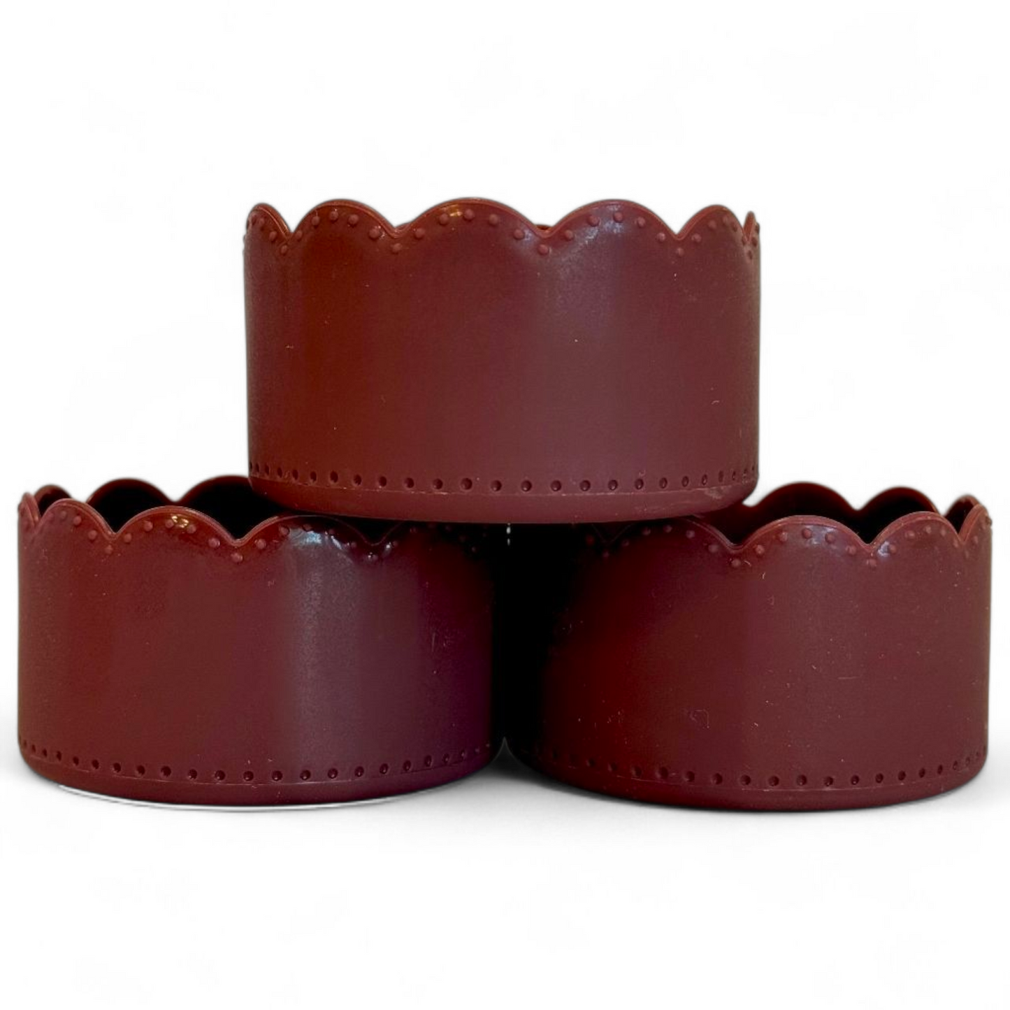 Cabernet Scallop Silicone Tumbler Boot
