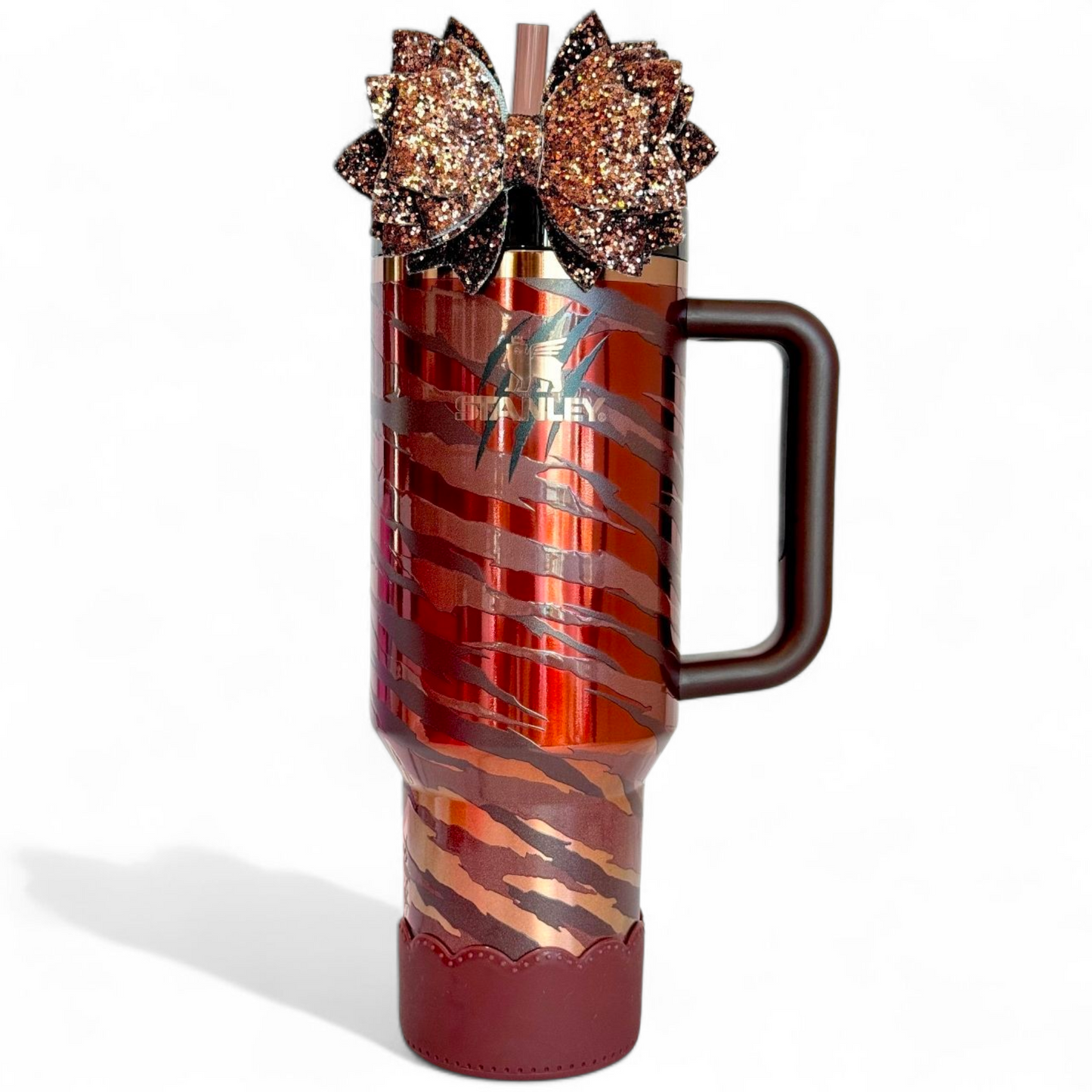Cabernet Scallop Silicone Tumbler Boot