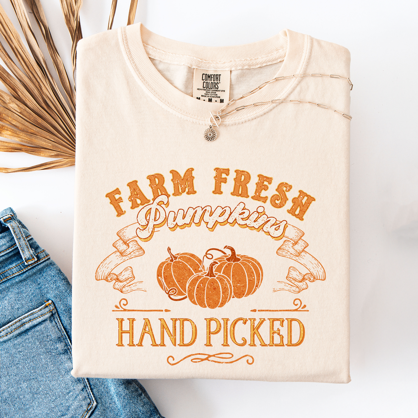 Cream Farm Fresh Pumpkins, Hand Picked, Halloween, Fall, Autumn, Farm, Comfort Colors T-Shirt