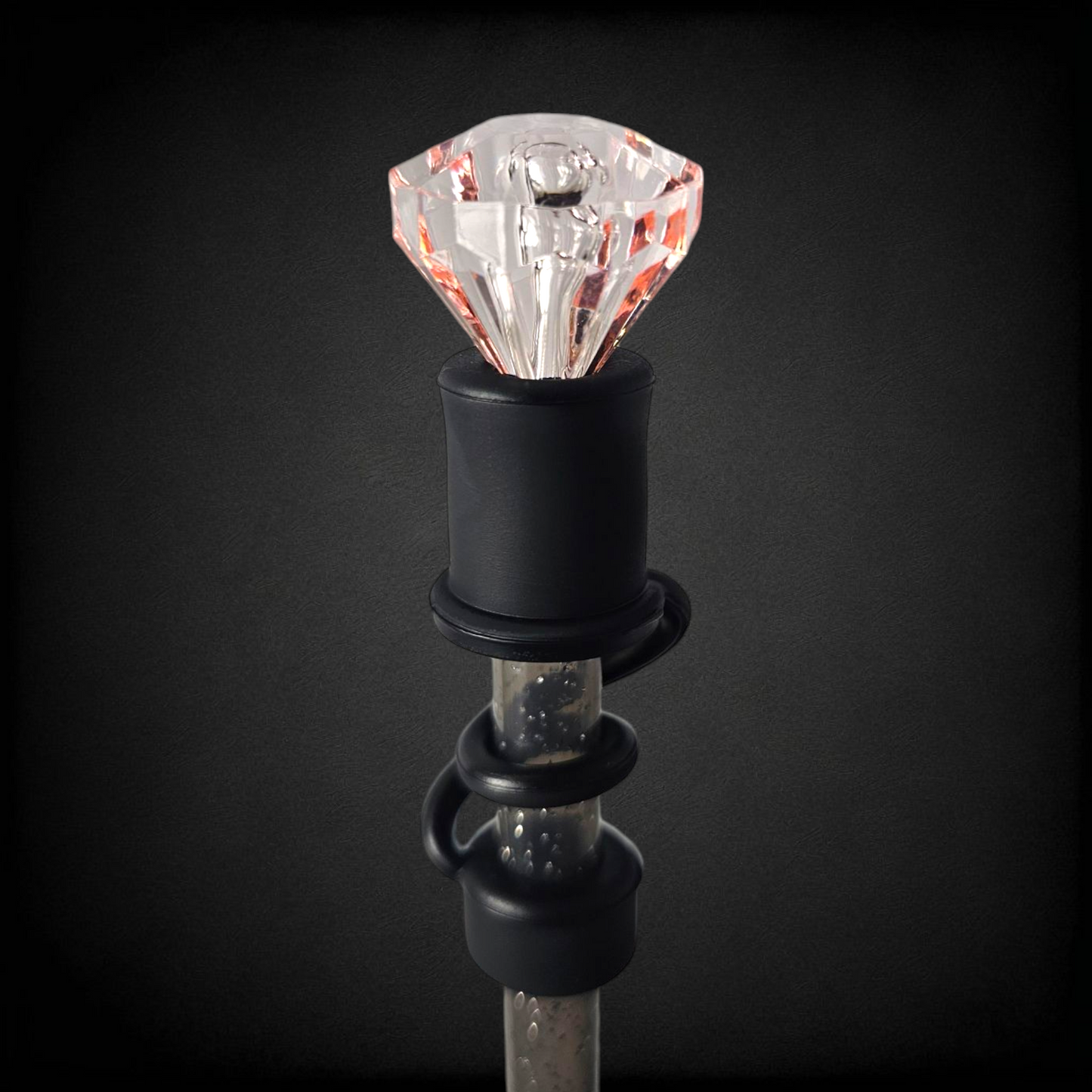 Very light pink diamond with black Silicone Straw Topper base. Fits 10mm Straws and Stanley Straws. 