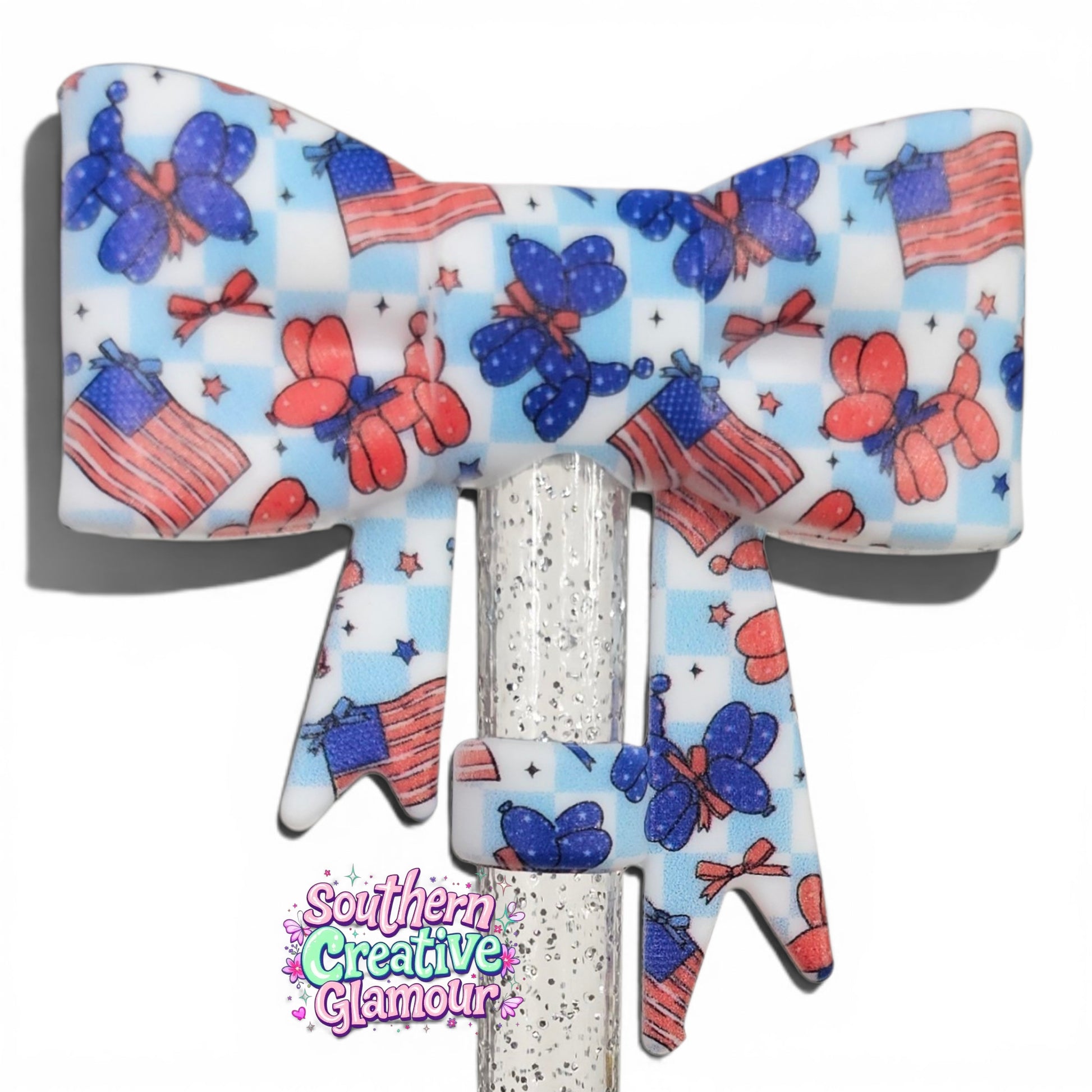Patriotic balloon dog bow straw topper with American flags and red, white, and blue balloon dogs. Fits 10mm reusable straws for festive summer drinkware.