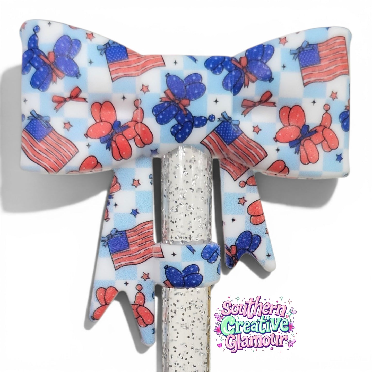 Patriotic balloon dog bow straw topper with American flags and red, white, and blue balloon dogs. Fits 10mm reusable straws for festive summer drinkware.