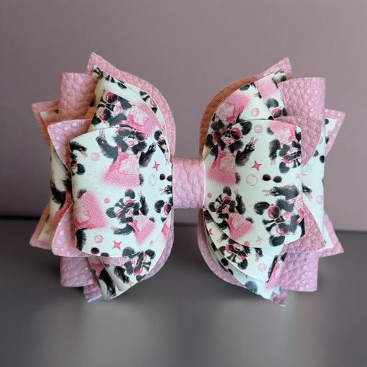 Skunk Deluxe Tumbler Bow