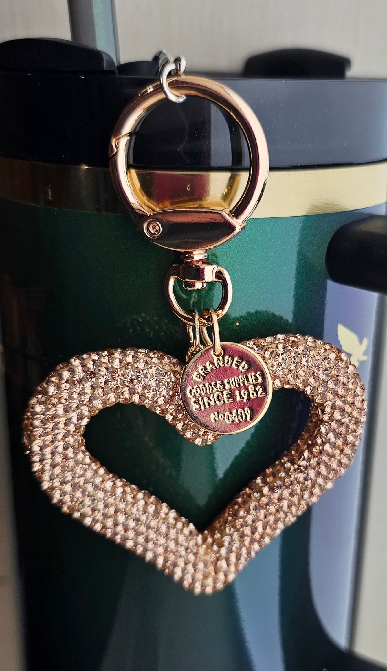 Gold Glitter Heart Charm. Use to decorate tumbler straw, purse, bag, keychain, or backpack. 