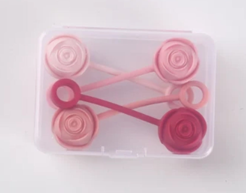Shades of pink Rose Bouquet 3D Silicone Straw Toppers  - Straw Covers  - Set of 4 - clear carrying case 