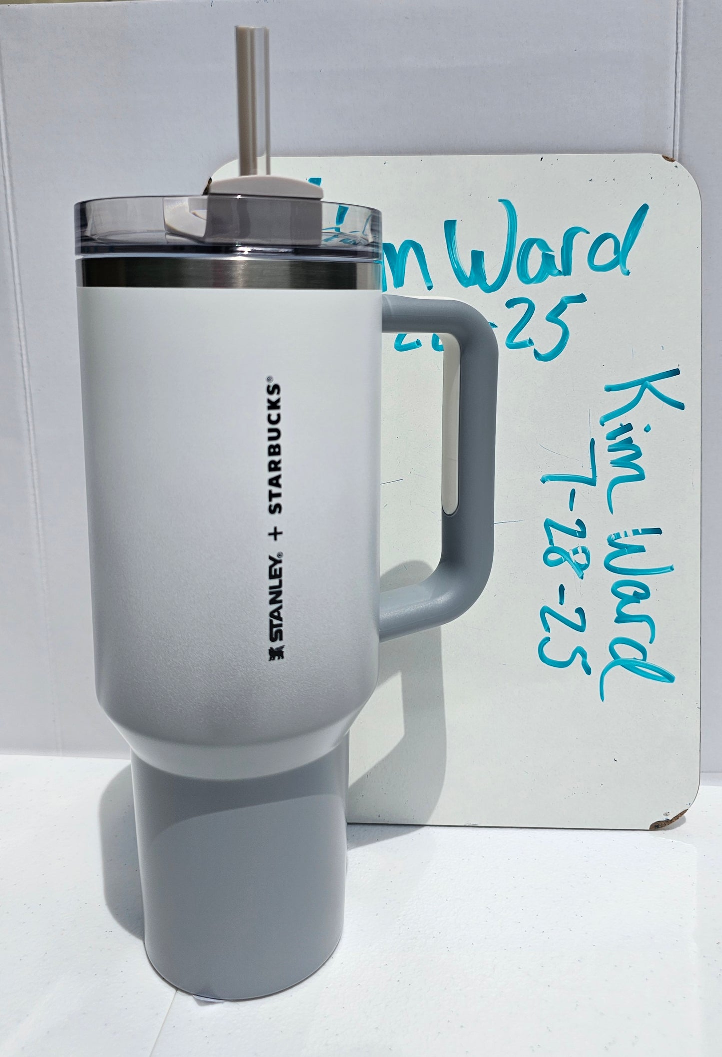 Starbucks Korea Stanley 2024 SS Quencher Tumbler 40oz | Grey