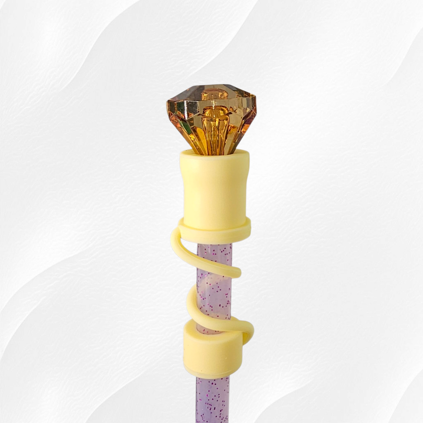 Gold Diamond 3D Silicone Straw Topper. 
