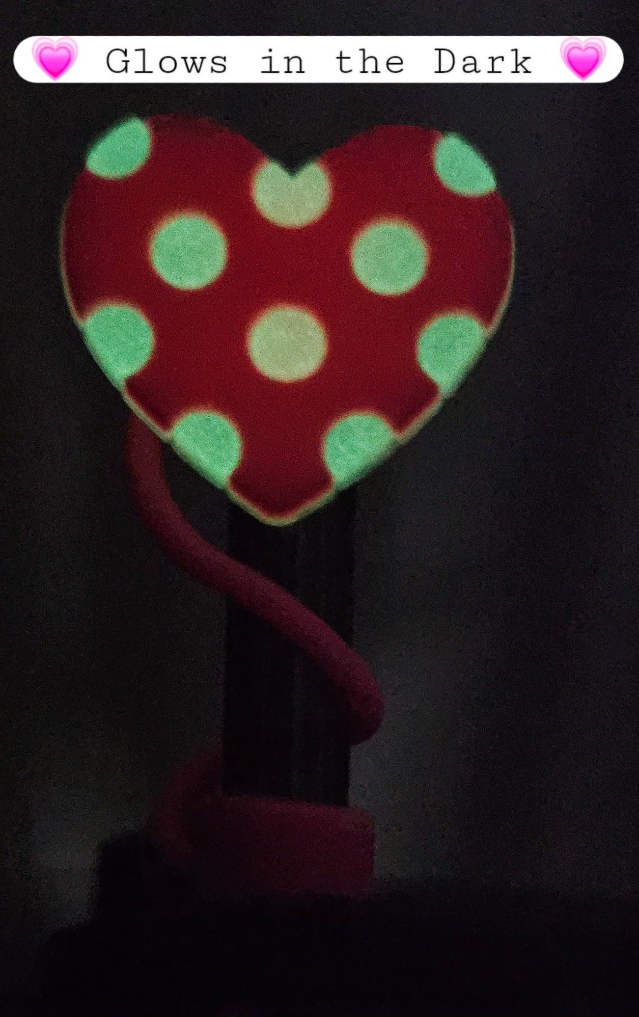 Glow in the Dark Heart Straw Topper - Southern Creative Glamour