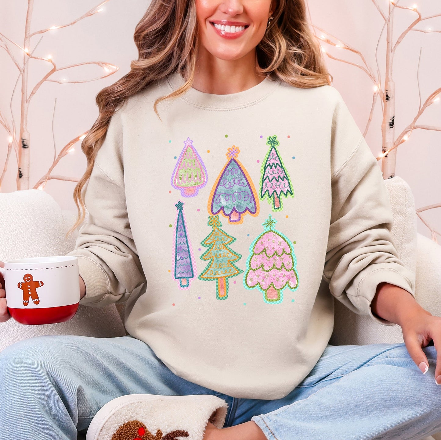 Sand Colorful Christmas Tree, Pastels, Retro, Drawn Sweatshirt