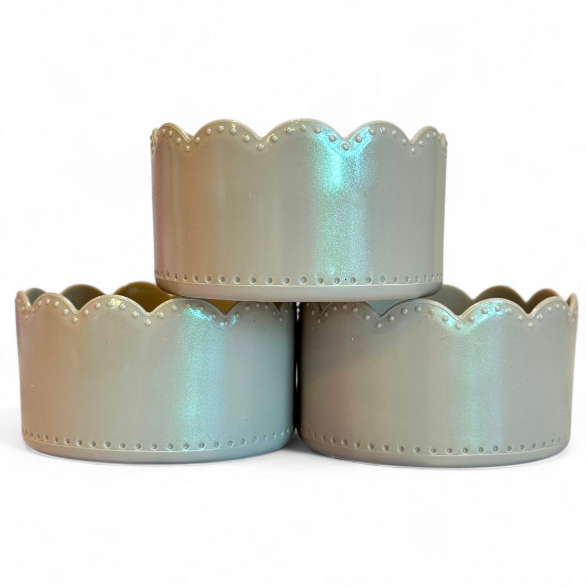 Taupe Shimmer Scallop Silicone Tumbler Boot