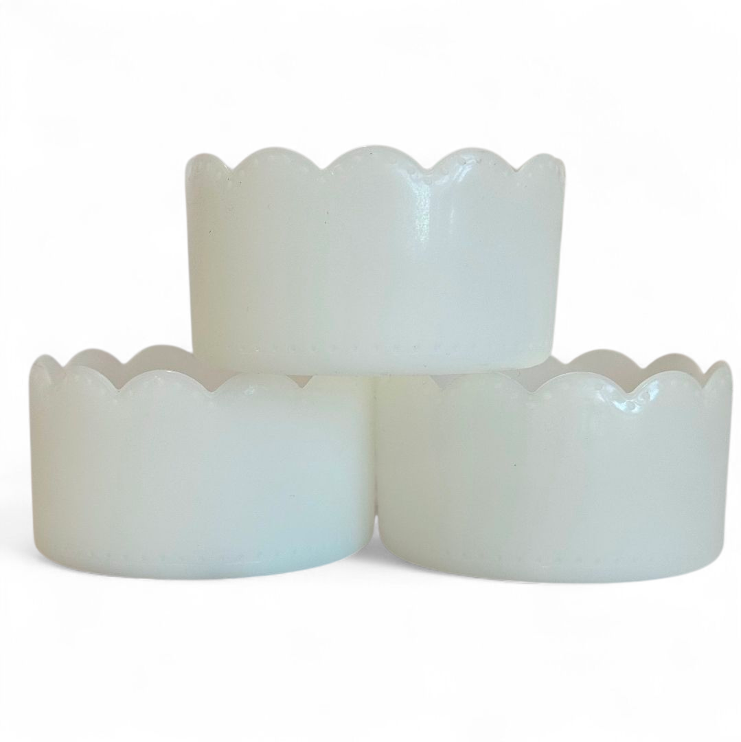 Glow in the Dark Scallop Silicone Tumbler Boot